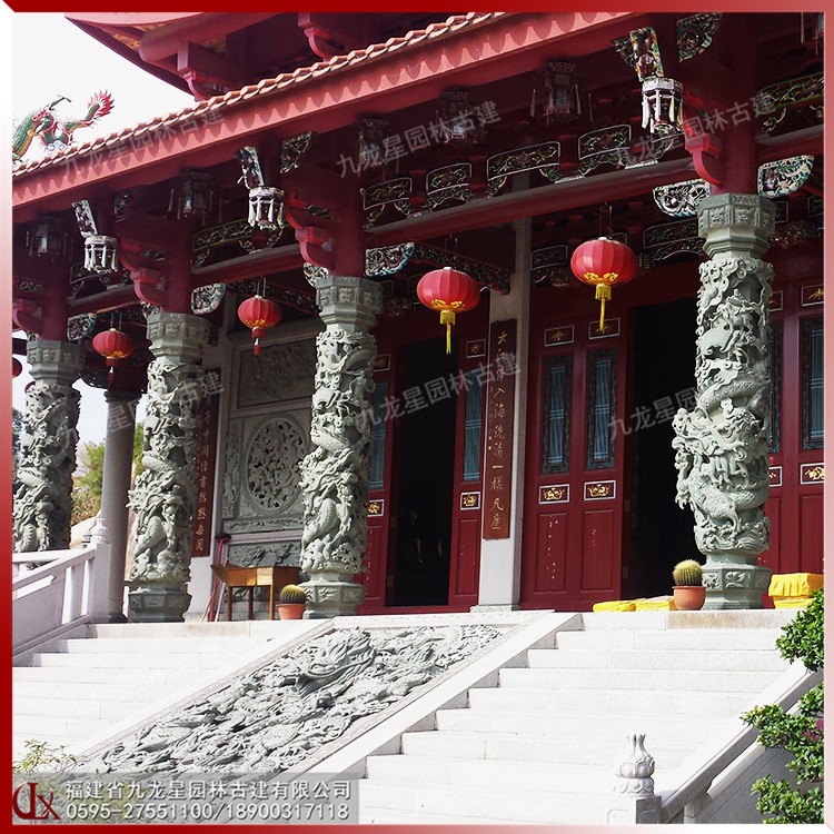 石雕盤(pán)龍柱圖片