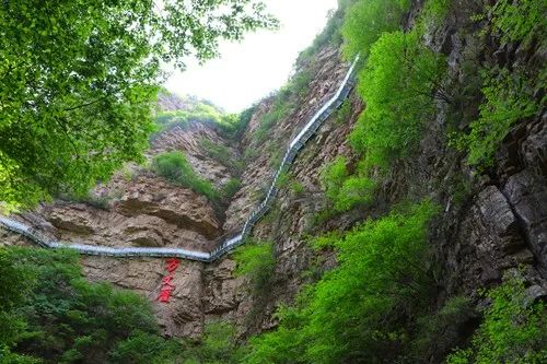 云端腳下：數據部小分隊的京東大峽谷徒步